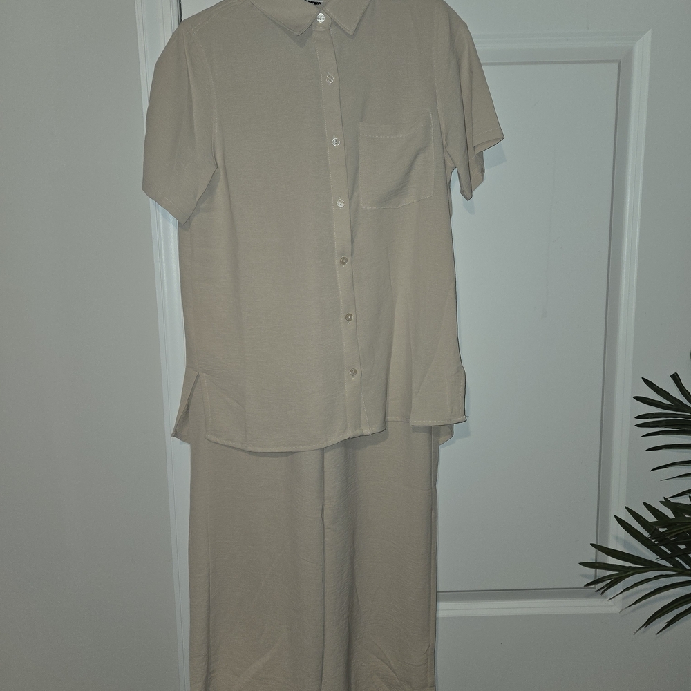 Fashion Nova Cream Button-Up Shirt Set